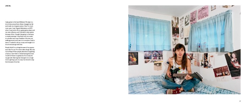 Adrienne Salinger : Teenagers in their bedrooms