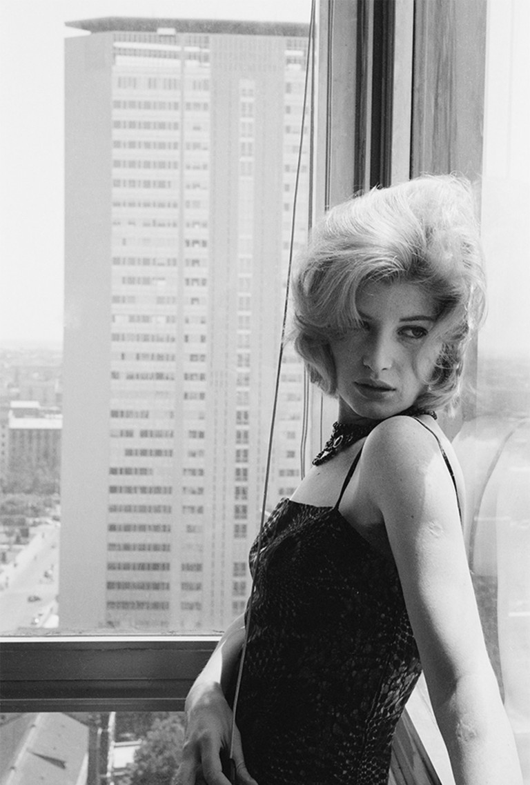 Sergio Strizzi : Una giornata con Monica Vitti