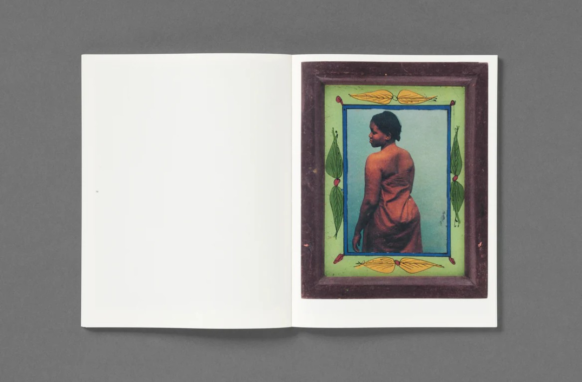 Malick Sidibé : Painted Frames