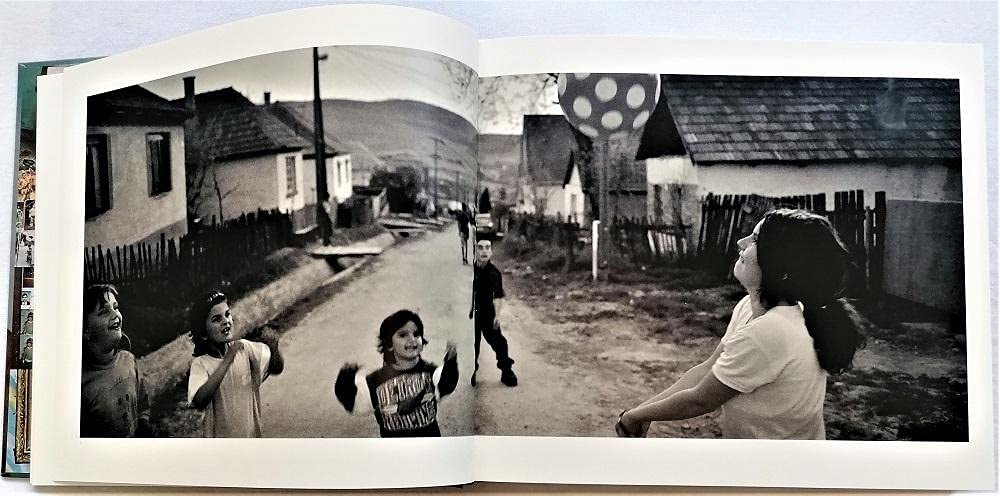 Joakim Eskildsen : The Roma journeys