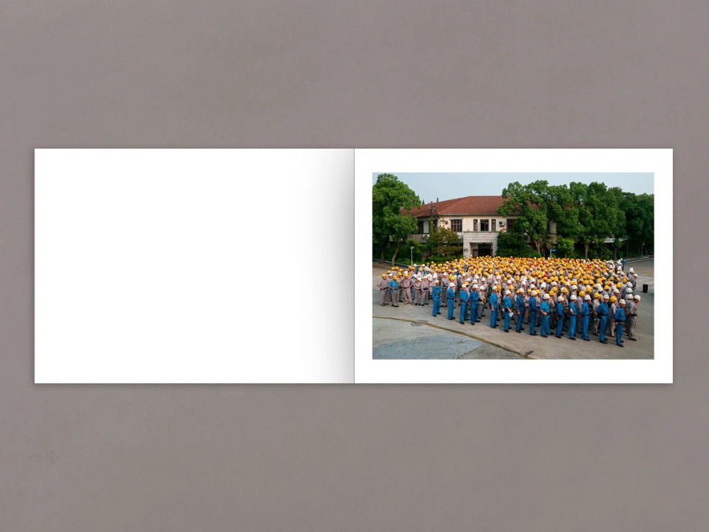 Daniel Lee Postaer : Mother's Land