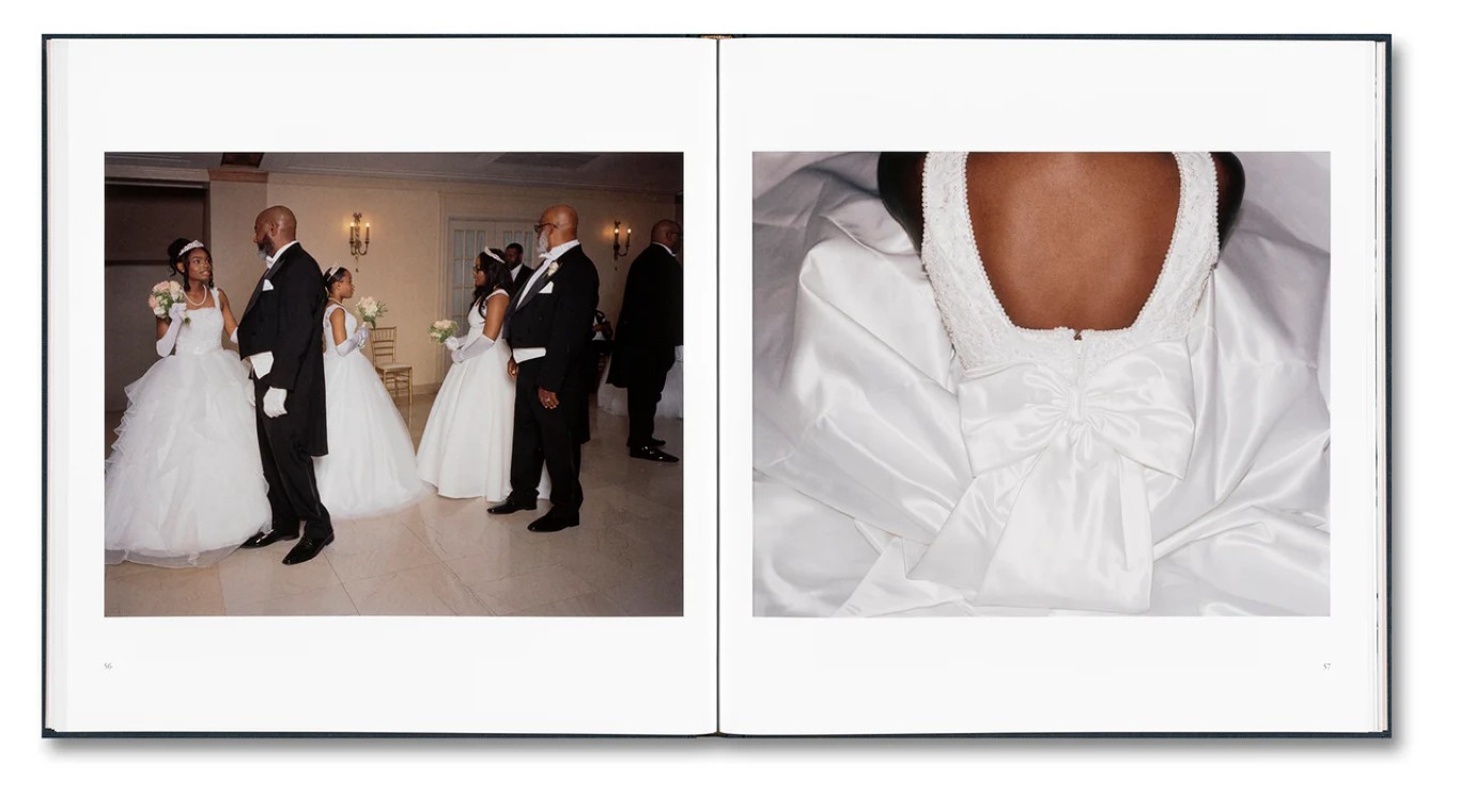 Miranda Barnes : Social Season