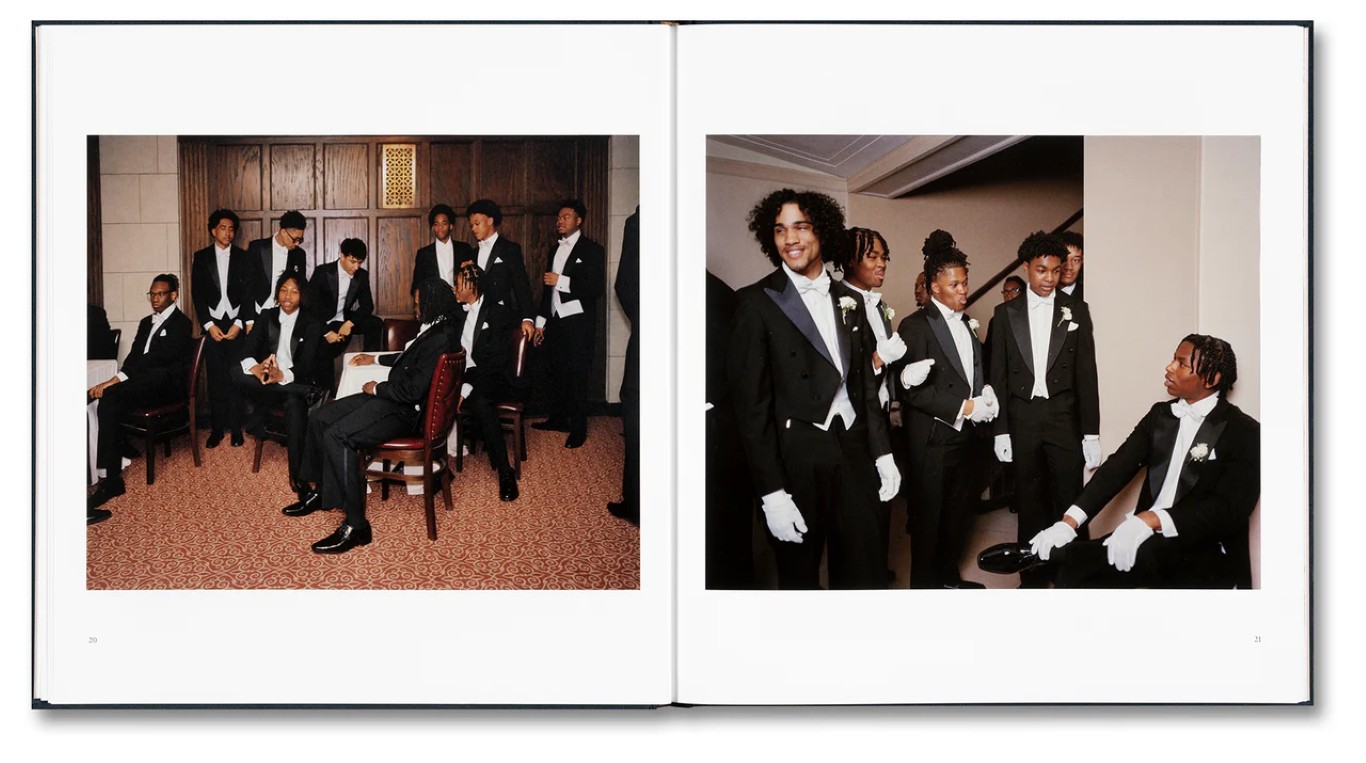 Miranda Barnes : Social Season