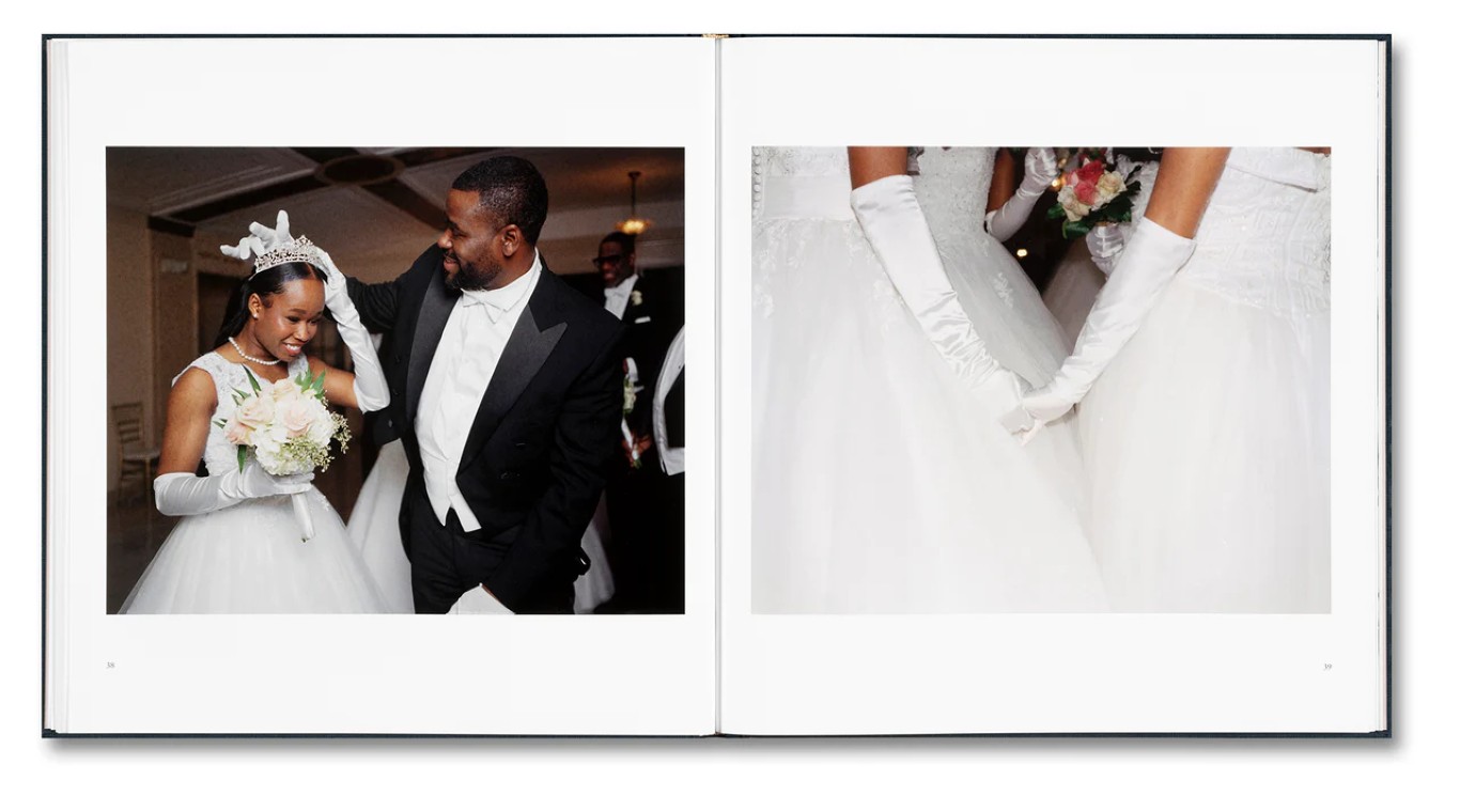 Miranda Barnes : Social Season