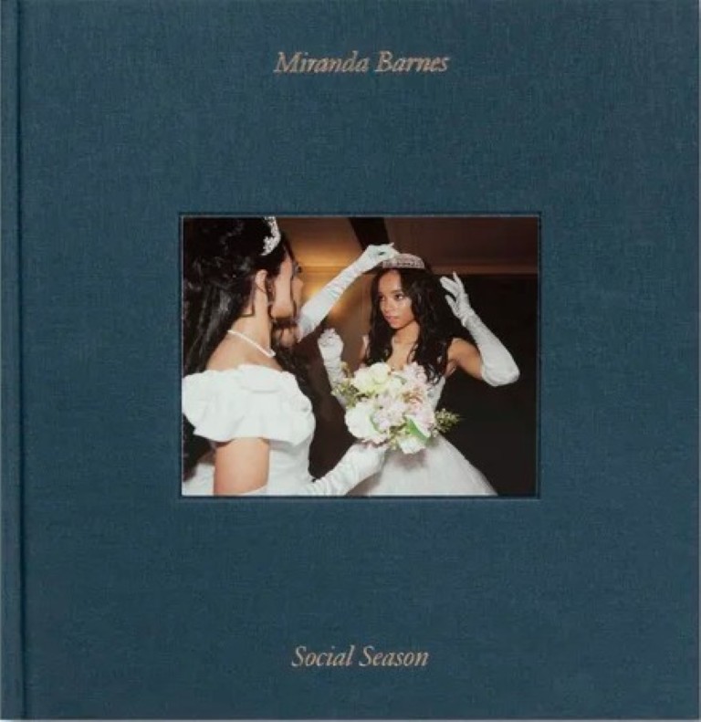 Miranda Barnes : Social Season